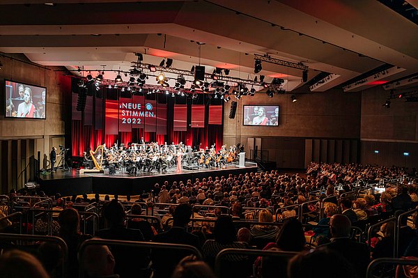 Großer Saal der Stadthalle Gütersloh | Kultur Räume Gütersloh